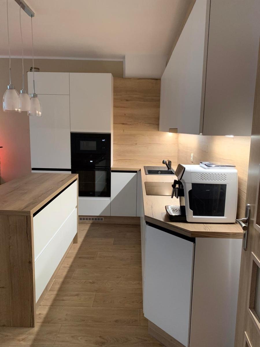 Kuchyňská linka na míru - foto 5