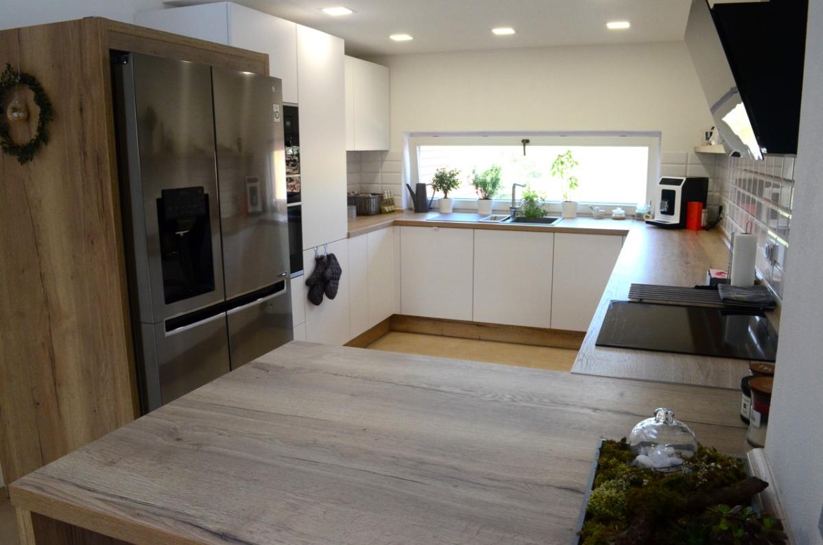 Kuchyňská linka na míru - foto 14