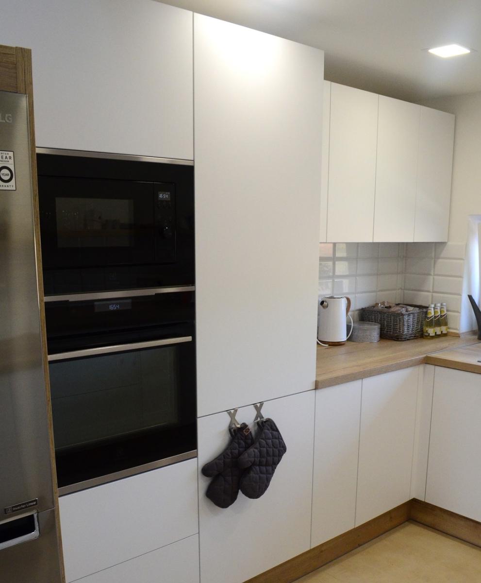 Kuchyňská linka na míru - foto 15