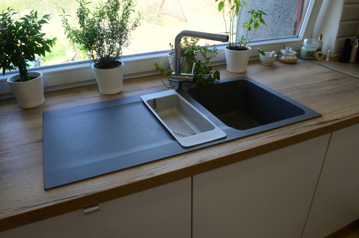 Kuchyňská linka na míru - foto 16