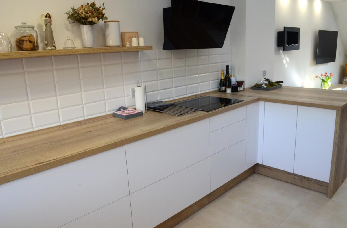 Kuchyňská linka na míru - foto 17