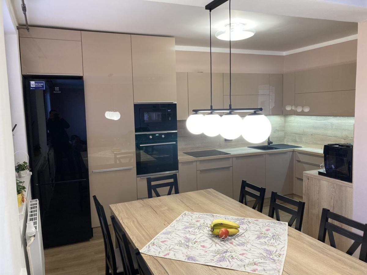 Kuchyňská linka na míru - foto 37