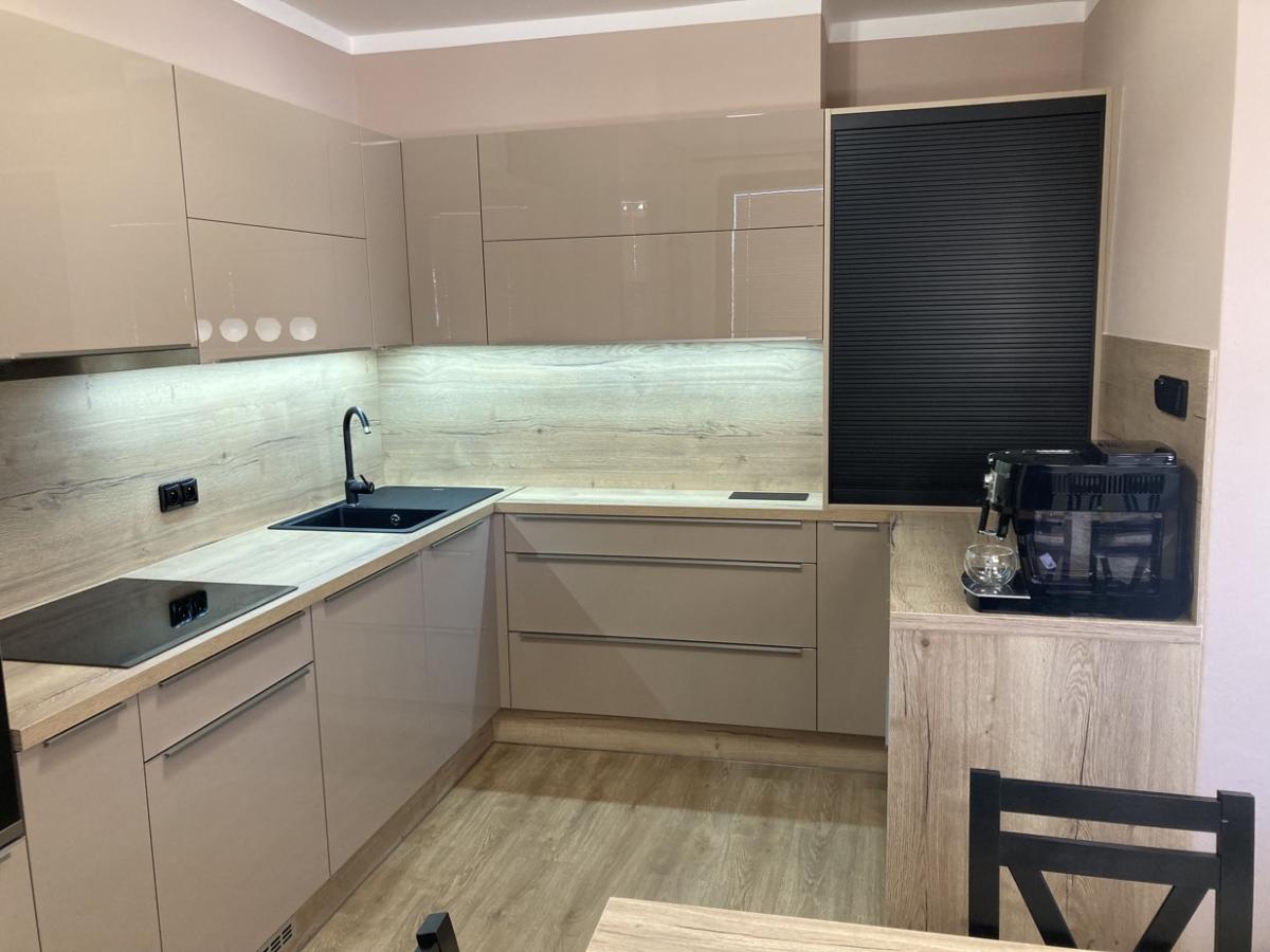 Kuchyňská linka na míru - foto 38