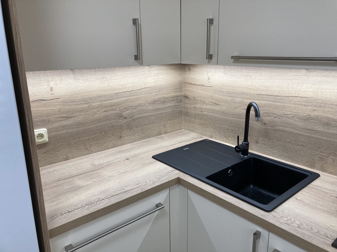 Kuchyňská linka na míru - foto 50