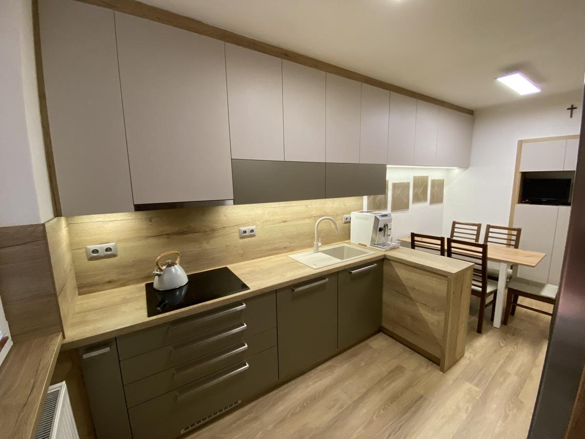 Kuchyňská linka na míru - foto 61