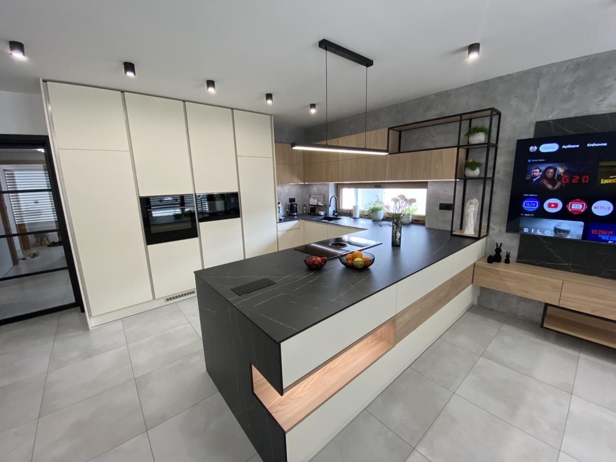 Kuchyňská linka na míru - foto 65