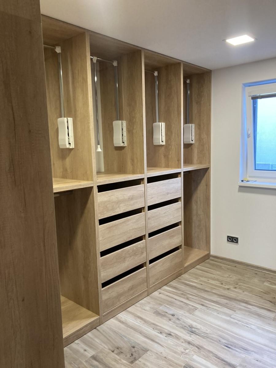 Ložnice a šatny na míru - foto 31