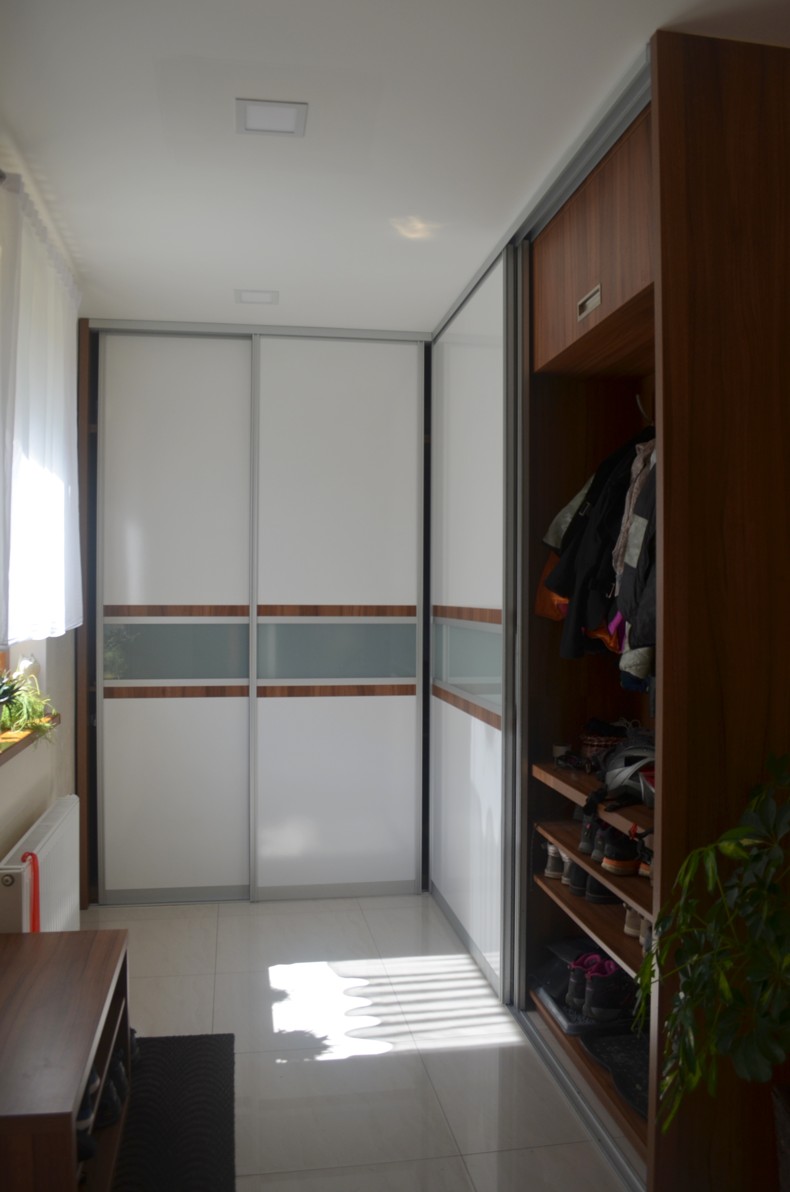 Vstupní chodba na míru - foto 4