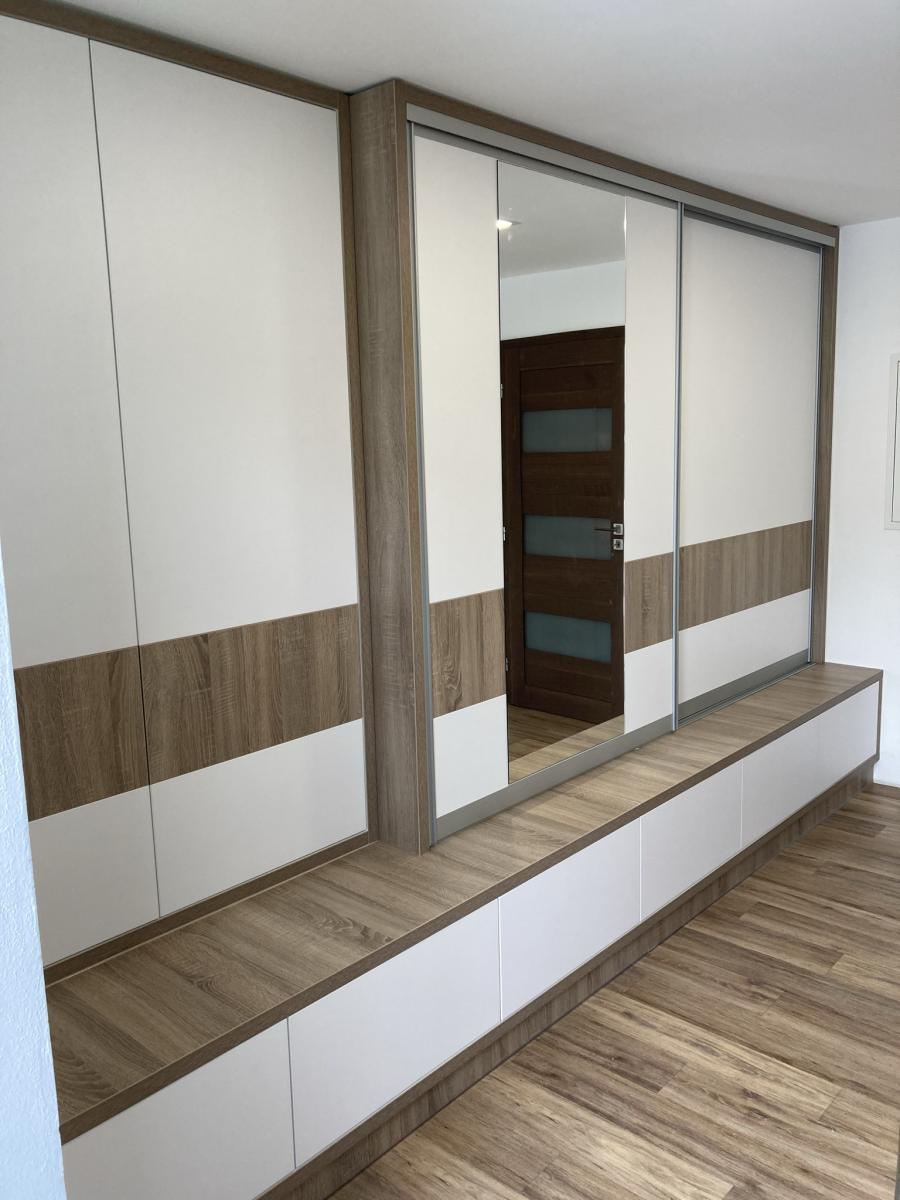 Vstupní chodba na míru - foto 6