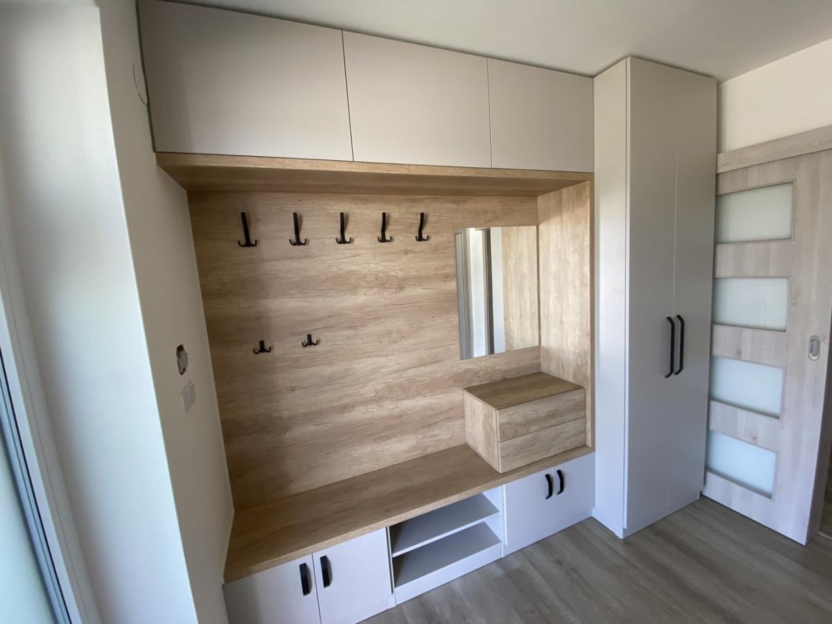 Vstupní chodba na míru - foto 15